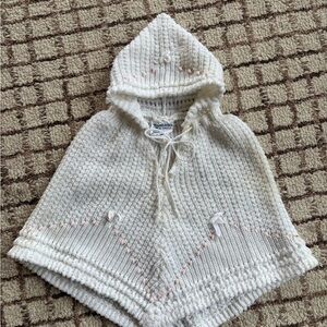 Vintage Baby Girl Friemanit poncho